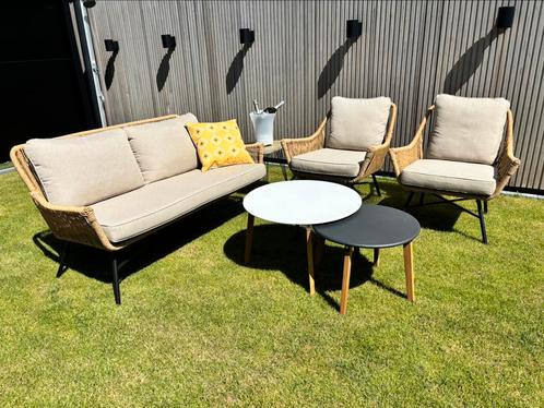 Tuinset 4 personen en 2 tafeltjes Nieuw !, Tuin en Terras, Tuinsets en Loungesets, Zo goed als nieuw, Tuinset, Ophalen