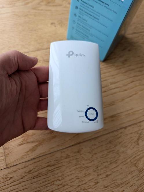 TL link wit TL WA850RE wifi extender, Computers en Software, WiFi-versterkers, Zo goed als nieuw, Ophalen