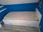 Bed met lattenbodem en matras 90x200, Ophalen, Gebruikt, Matras