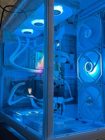 PC gaming beschikbaar voor biedingen
