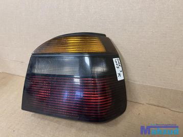 VW GOLF 3 Rechts achterlicht 1989-1998 beschikbaar voor biedingen