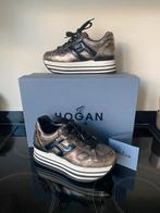 Hogan sneaker maxi h222 maat 36, Kleding | Dames, Schoenen, Bruin, Ophalen of Verzenden, Hogan, Sneakers