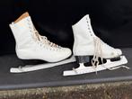 Schaatsen kunstschaatsen wit maat 40, Enlèvement, Utilisé, Patinage artistique