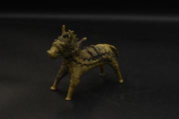 Indiase bronzen sculptuur van Dhokra. beschikbaar voor biedingen