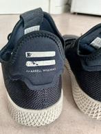 tennis Adidas Originals x Pharrell Williams Hu, Porté, Baskets, Noir, Enlèvement
