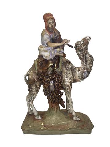 Porseleinen kamelenhouder — Amphora Imperial Turn Austria  beschikbaar voor biedingen