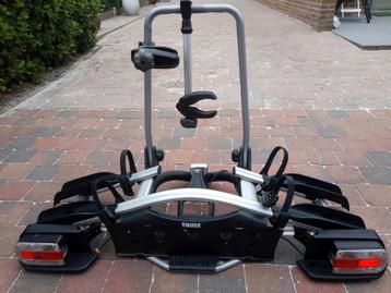 Porte-vélos Thule, inclinable et avec verrouillage de l'atte, Autos : Divers, Porte-vélos, Enlèvement, Comme neuf