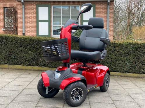 ALS NIEUWSTD Scootmobiel 4W Rode luxueuze Invalide scooter, Diversen, Rolstoelen, Zo goed als nieuw, Elektrische rolstoel, Inklapbaar