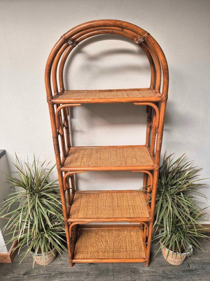 Grote vintage rotan plank, Huis en Inrichting, Woonaccessoires | Etagères, Ophalen
