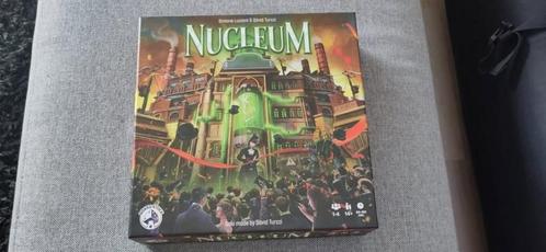 Nucleum Gezelschapsspel, Hobby en Vrije tijd, Gezelschapsspellen | Bordspellen, Zo goed als nieuw, Een of twee spelers, Drie of vier spelers