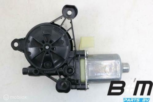 Raammotor rechtsvoor VW Golf 7 5Q0959801B, Auto-onderdelen, Interieur en Bekleding, Gebruikt