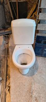 Staande wc met onderuitgang, Ophalen, Zo goed als nieuw, Toilet