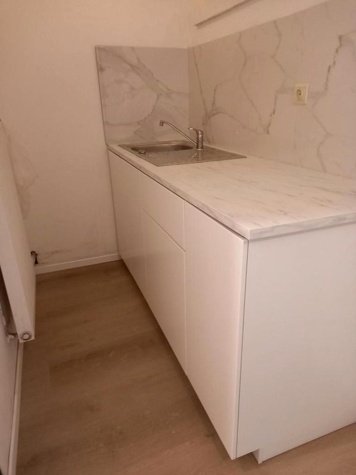 Appartement 1 chambre à louer, Immo, Appartements & Studios à louer, Charleroi, 50 m² ou plus