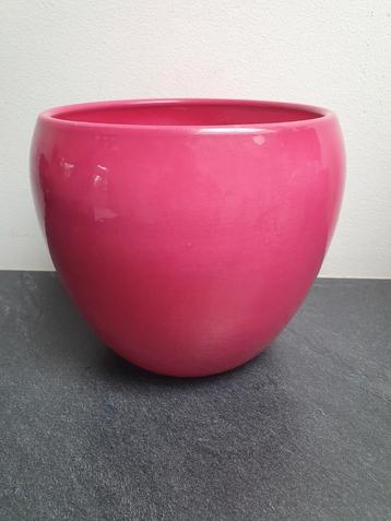 Stenen bloempot 