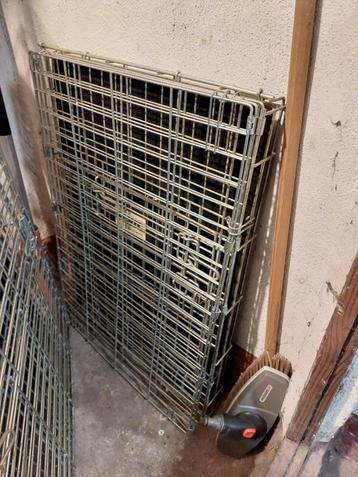 2 hondenbenchen, Dieren en Toebehoren, Hondenbenches, Ophalen, Zo goed als nieuw