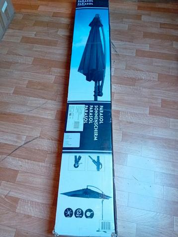 parasol, 3m, grijs, nieuw beschikbaar voor biedingen