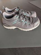 Lowa wandelschoenen, Ophalen of Verzenden, Zo goed als nieuw
