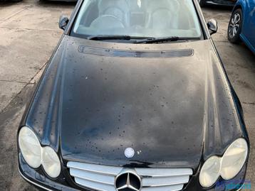 MERCEDES CLK W209 Zwart C197 motorkap 2002-2010 beschikbaar voor biedingen