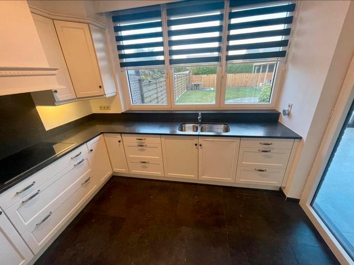 Landelijke keuken gebruikt Lees Omschrijving!, Huis en Inrichting, Keuken | Complete keukens, Gebruikt, Hoekkeuken, Wit, Composiet