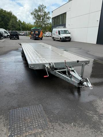 Autotransporter 8.10m x 2.10m 3,5ton beschikbaar voor biedingen