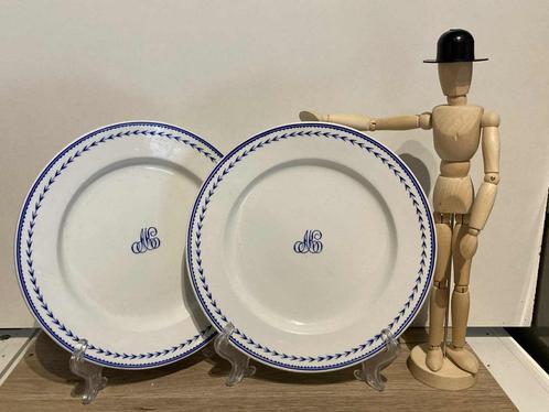 Porselein uit Doornik, 2 19e borden met monogram, Antiek en Kunst, Antiek | Porselein, Ophalen of Verzenden