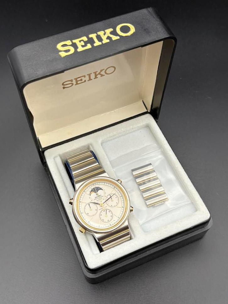 Seiko Moonphase Chronograph (met doos), Handtassen en Accessoires, Sporthorloges, Ophalen of Verzenden