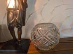 Kristallen vaas met „bol”. Hoogte 20 cm, diam 10 cm, Antiek en Kunst, Antiek | Vazen, Ophalen