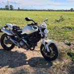 Ducati Monster 696, Naked bike, 12 à 35 kW, Particulier, 696 cm³