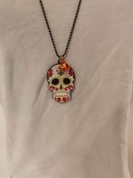 jolie longue chaîne gothique romantique tête de mort et rose, Enlèvement ou Envoi, Comme neuf, Avec pendentif