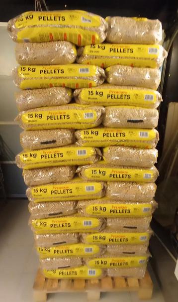 75 zakjes houtpellets naaldhout Bear Knut  beschikbaar voor biedingen