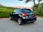 Peugeot 208 Edition Style 1.2 Benzine 2015 Euro 6b Airco GPS, Auto's, Peugeot, Voorwielaandrijving, Stof, Euro 6, Zwart