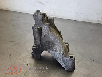 Motorsteun van een Volkswagen Crafter beschikbaar voor biedingen