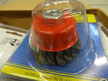 accessoire de disqueuse  beschikbaar voor biedingen