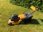 Zelftrekkende benzine grasmaaier, Tuin en Terras, Grasmaaiers, Ophalen, Gebruikt, Benzine-grasmaaier