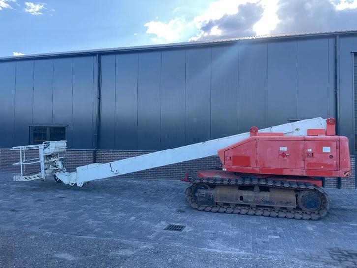 Aichi SR21A telescoop hoogwerker rups Verreiker (bj 2005), Zakelijke goederen, Machines en Bouw | Liften, Steigers en Ladders