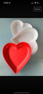 3 plateaux coeur saint Valentin, Zo goed als nieuw