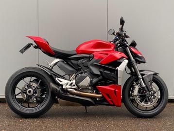 Ducati Streetfighter V2 / Quickshifter / 2023  -- 1800 km beschikbaar voor biedingen