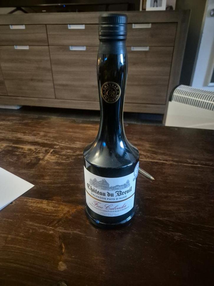 Fine calvados Chateau du Breuil, Verzamelen, Wijnen, Frankrijk, Vol, Ophalen