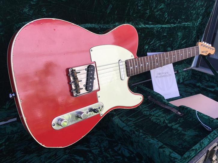 Maybach T61 rode haan, Muziek en Instrumenten, Snaarinstrumenten | Gitaren | Elektrisch, Zo goed als nieuw, Ophalen