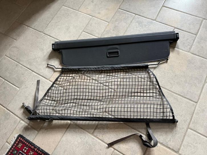 Uitschuifbare hoedenplank en een koffernet Volvo XC60, Auto-onderdelen, Interieur en Bekleding, Volvo, Ophalen