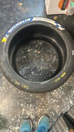 Race band, Motoren, Ophalen