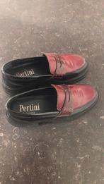 Pertini Loafers zwart-bordeaux maat 37 slechts 1x gedragen, Kleding | Dames, Schoenen, Pertini, Ophalen of Verzenden, Zo goed als nieuw