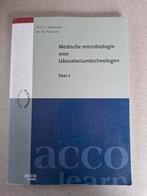 Medische microbiologie voor laboratoriumtechnologen deel 2, Boeken, Ophalen, Zo goed als nieuw
