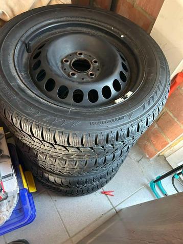 4 jantes en tole pour mercedes classe c200 beschikbaar voor biedingen
