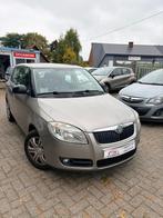 Skoda Fabia 2009 1.2 benzine airco, Euro 5, Stof, Airbags, 4 cilinders