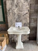 Oude porseleinen lavabo, Doe-het-zelf en Bouw, Sanitair, Ophalen, Gebruikt, Wastafel