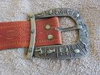 vintage Lederen ceinture riem, met grote gesp horoscopen, Kleding | Heren, Riemen en Ceintuurs, Echt leder, Gedragen, 105 tot 115 cm
