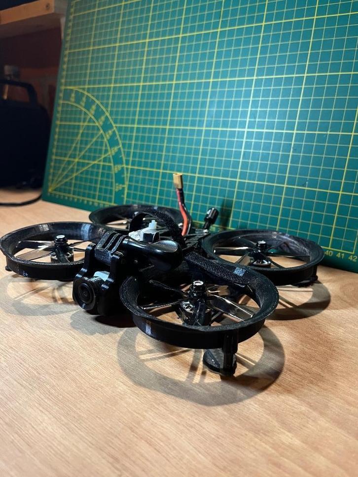 FPV Squirt Slammed Cinewhoop -- in zeer goede staat, Audio, Tv en Foto, Drones, Zo goed als nieuw, Drone met camera, Ophalen