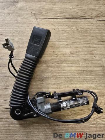 Gordelspanner rechtsvoor Mini R56 R55 R57 R58 R59 2756838 beschikbaar voor biedingen