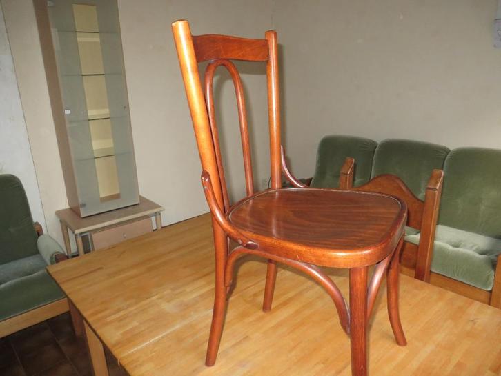 keukenstoelen , thonnet stoel , eenzit , dienblad , lijm, Huis en Inrichting, Stoelen, Hout, Ophalen